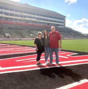 Meet your Posher, Beverly